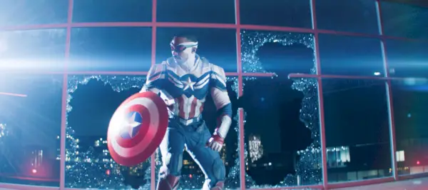 anthony mackie como capitán américa, el halcón y el soldado de invierno