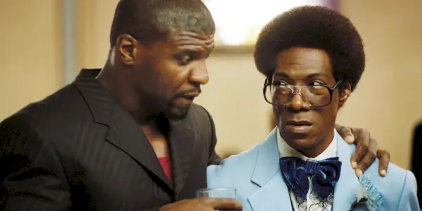 Terry Crews rozmawia z Eddiem Murphym w Norbicie