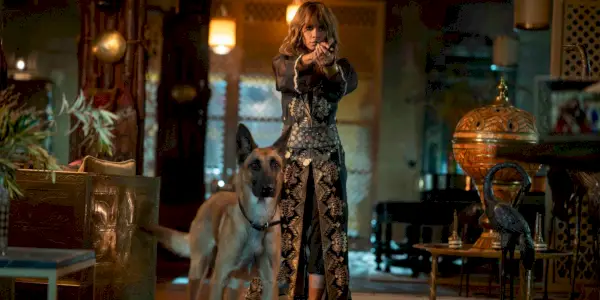 Halle Berry dans le rôle de Sofia dans The Continental in Casablanca dans John Wick Chapitre 3.