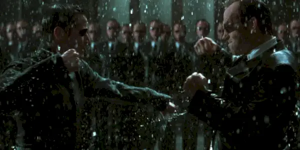 Agent Smith kjemper mot Neo i regnet i The Matrix Revolutions