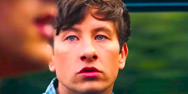 Barry Keoghan vyzerá znepokojene v Saltburne