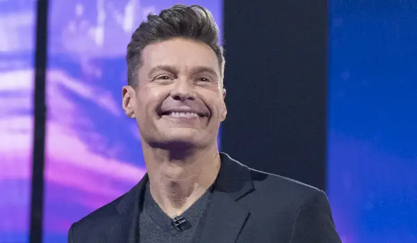 ריאן סיקרסט - אמריקן איידולRYAN SEACREST