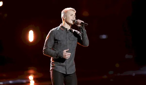 Corey Kent, La Voix