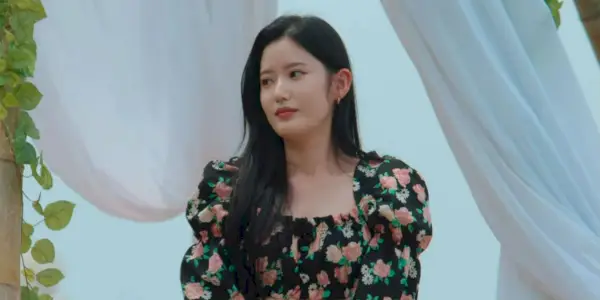 성민지, 싱글에 대해 생각에 잠긴 모습
