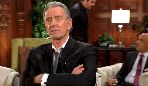 Victor advarer Billy Y&R