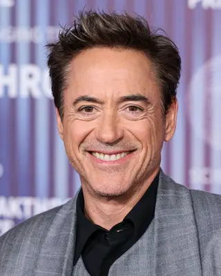 Headshot Of Robert Downey Jr. In The 10th Annual Breakthrough Prize Ceremony