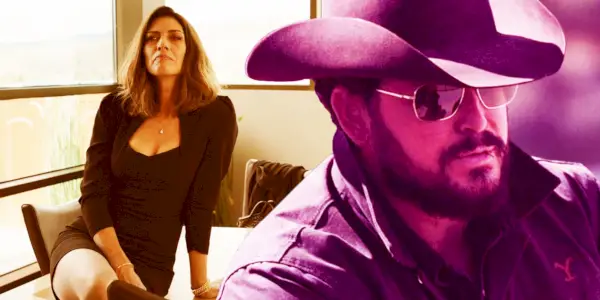 Smíšený obraz Dawn Olivieri jako Sarah Atwood a Cole Hauser jako Rip Wheeler v Yellowstone
