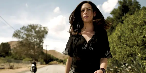 Maggie Siff dans le rôle de Tara dans Sons of Anarchy