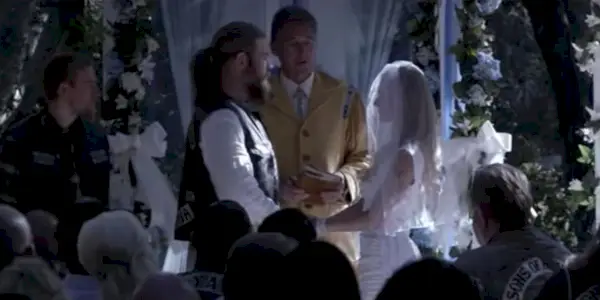 Opie (Ryan Hurst) y Lyla