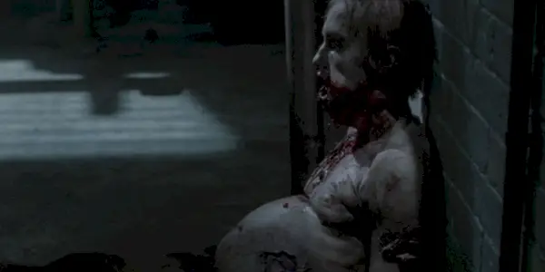 Zombi que se comió a Lori en The Walking Dead