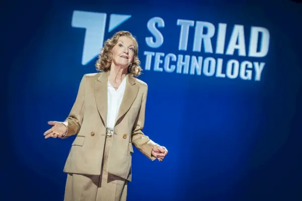 Susan Twist como Susan Triad na Lenda de Ruby Sunday, Doctor Who, temporada 14