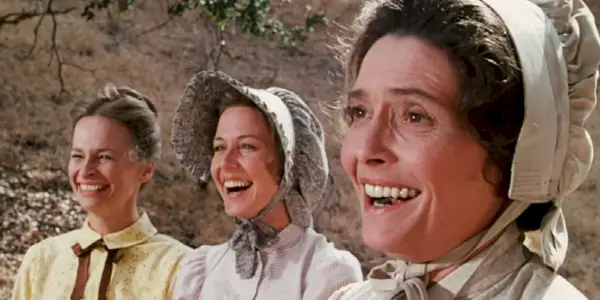 Tři ženy usmívající se v Little House on the Prairie epizoda Remember Me