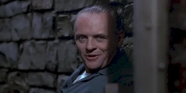 Hannibal Lecter dans sa cellule dans Le Silence des agneaux