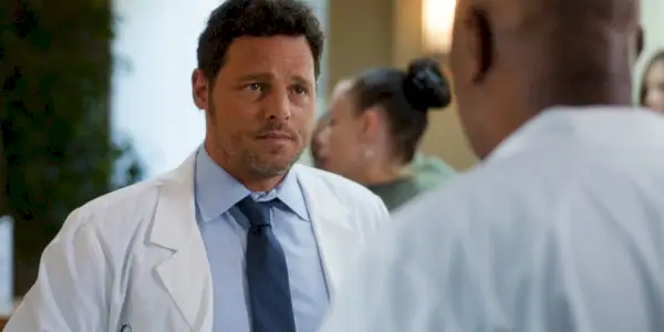 Justin Chambers ako Alex Karev vo filme Grey