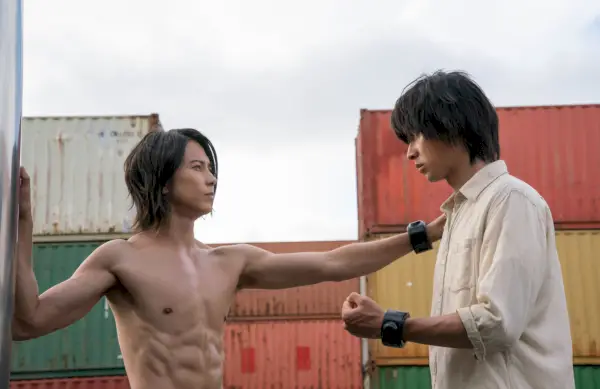 hayato isomura, tomohisa yamashita, alicia en la zona fronteriza, temporada 2