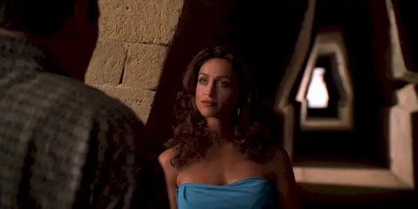 Annalisa Zucca propondo Tony em Os Sopranos.