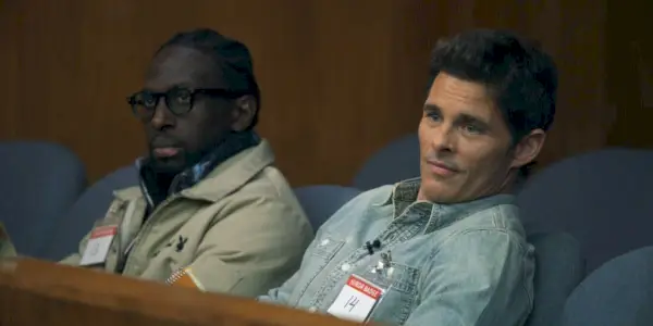 James Marsden ser sarkastisk til i Jury Duty