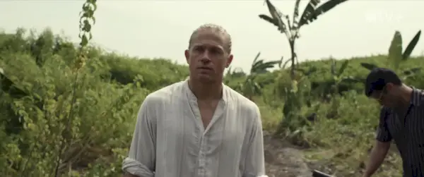 charlie hunnam v shantaram
