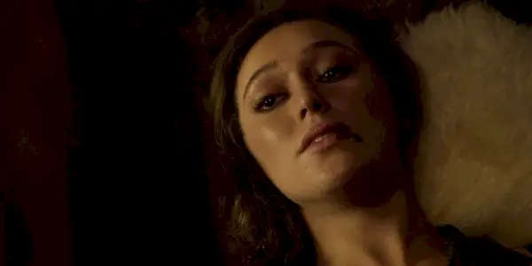 Alycia Debnam-Carey som Lexa