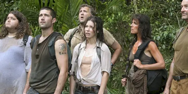 Jack, Kate, Hurley, Locke 등이 Lost에서 하늘을 바라보고 있습니다.