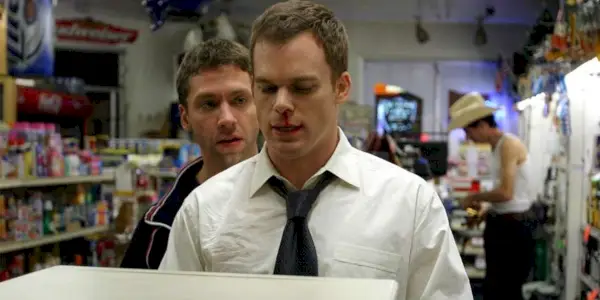 Michael C. Hall como David Fisher en Seis pies bajo eso