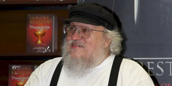 George RR Martin par ses livres.