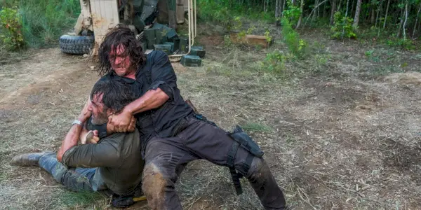 Andrew Lincoln dans le rôle de Rick Grimes et Norman Reedus dans le rôle de Daryl Dixon dans The Walking Dead