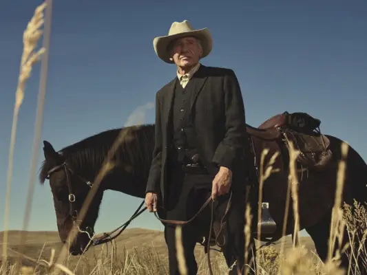 Harrison Ford promène un cheval à Yellowstone 1923