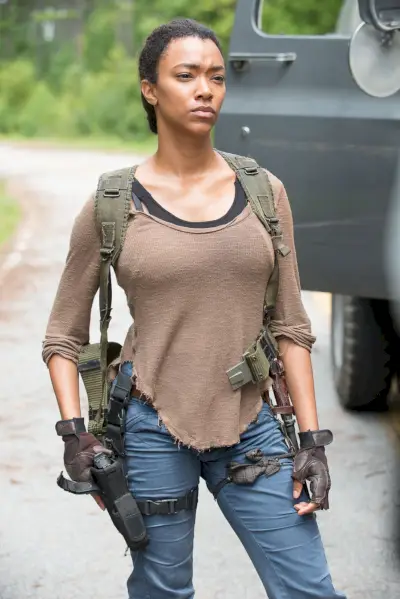 Sonequa Martin Green com Sasha a The Walking Dead S6E09