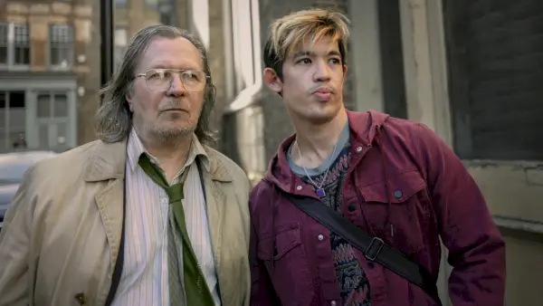 Gary Oldman, Christopher Chung, chevaux lents saison 3, épisode 4