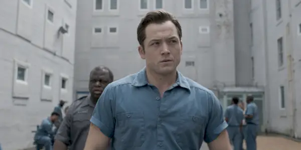taron egerton, czarny ptak