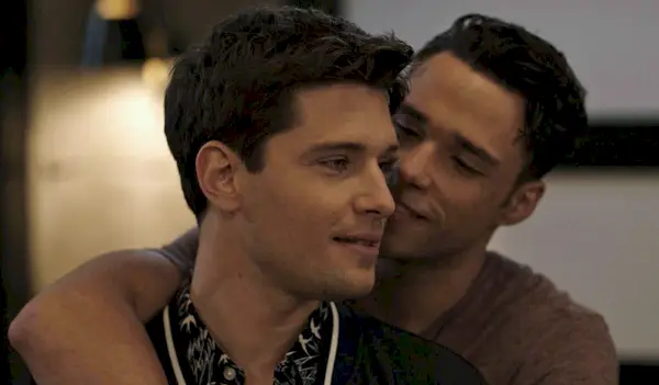 9-1-1: Lone Stars 'Tarlos': Are T.K. & Carlos' portrættere Gay in Real Life?