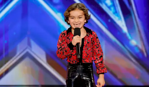 Rencontrez le candidat à America's Got Talent, âgé de 8 ans, que les fans considèrent comme « le gagnant de cette saison »