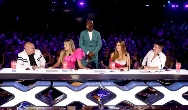 Umstrukturierung der Jury bei „America’s Got Talent“: Wer ist in der letzten Staffel dabei und wer ist *out*?
