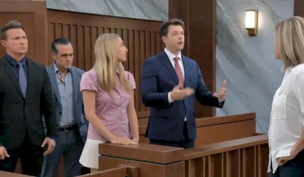 Carly Court i jej rodzina GH
