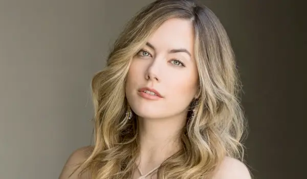 Bold & Beautiful's Hope se dirige vers un changement majeur – et une véritable première pour le personnage aussi !