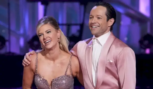 Aktualizácia Dancing With the Stars: Druhé zranenie pred finále ohrozuje postranného lídra