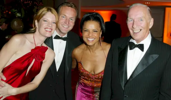 Michelle Stafford, Doug Davidson, Victoria Rowell e Bill Bell