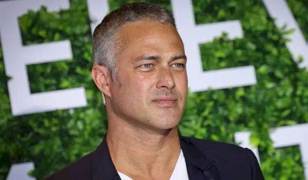 Taylor Kinney