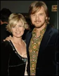메리 베스 에반스(Mary Beth Evans)와 스티븐 니콜스(Stephen Nichols) Let go From Days. (업데이트됨)