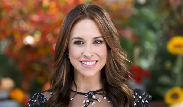 Lacey Chabert