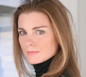 Fiona Hutchison sa vracia do jedného života. (Aktualizované.)