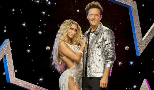 Jason Mraz & Daniella Karagach - Dancing With the Stars