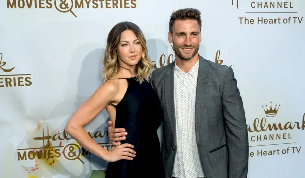 Andrew Walker, Cassandra Troy