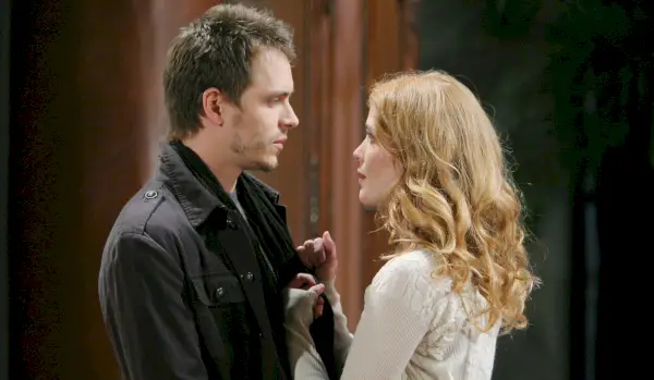Jonathan Jackson, Erin Chambers
