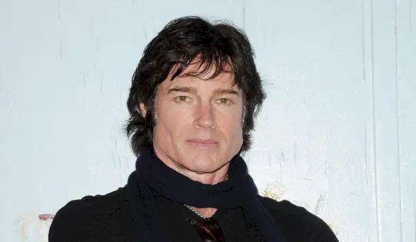 Ronn Moss Forlater The Bold And The Beautiful