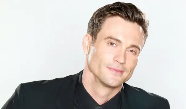 Mladí a nepokojní“ Daniel Goddard hovorí o „ťažkej“ emocionálnej ceste, ktorú absolvoval po tom, čo ho vyhodili ako trstinu
