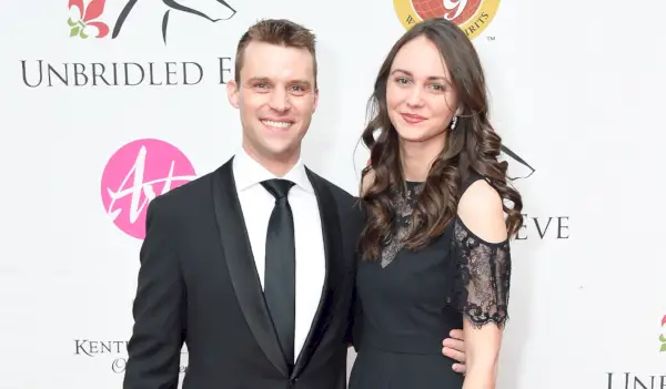 Jesse Spencer opustil Chicago Fire rok poté, co se oženil se svou ženou: „Jsem velmi šťastný muž“