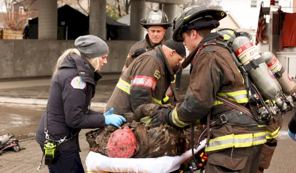 Firehouse 51 medlem ned: Real-Life Chicago Fire Family mister en av sine egne