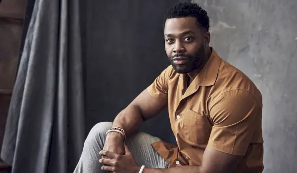 LaRoyce Hawkins, ukážka tlače NBC